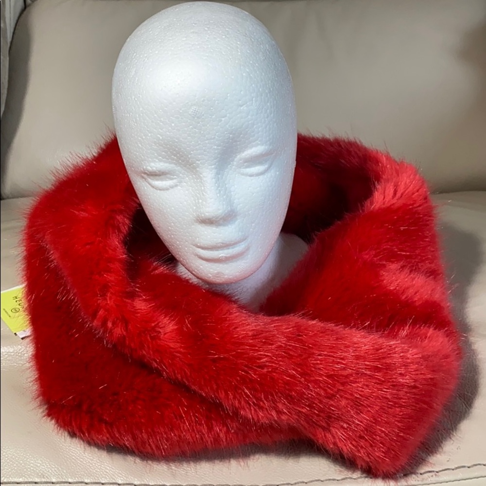 Faux Fur Scarf